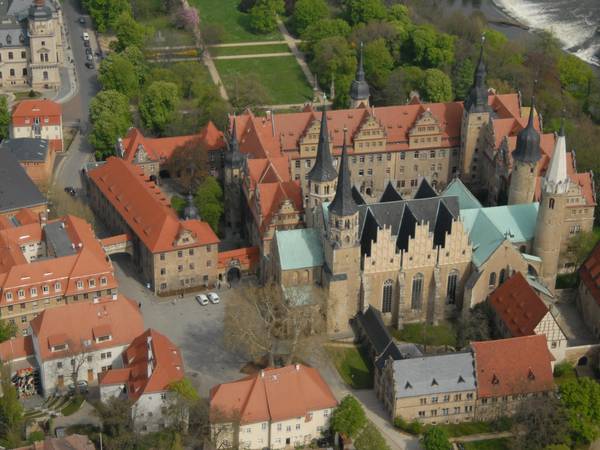 Luftbild 2016 11 01a BN Kreisverwaltung Saalekreis © Kreisverwaltung Landkreis Saalekreis